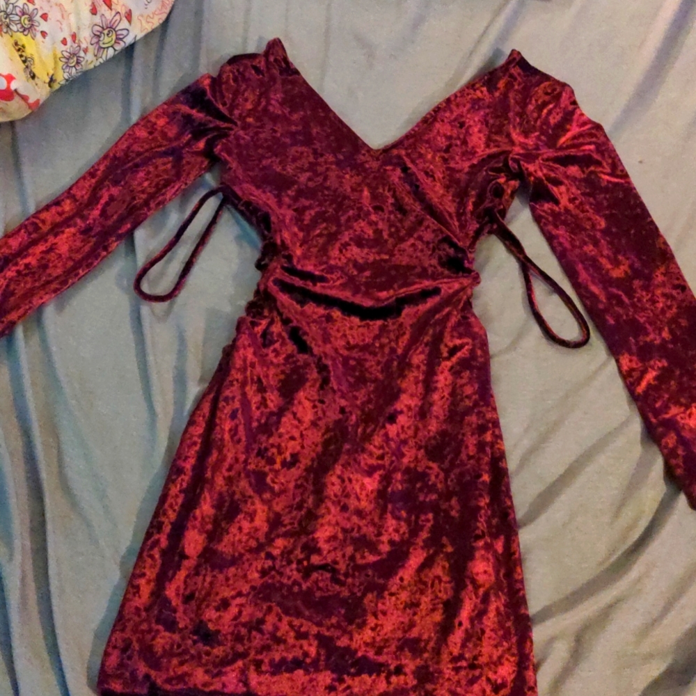 Bearpaw dress